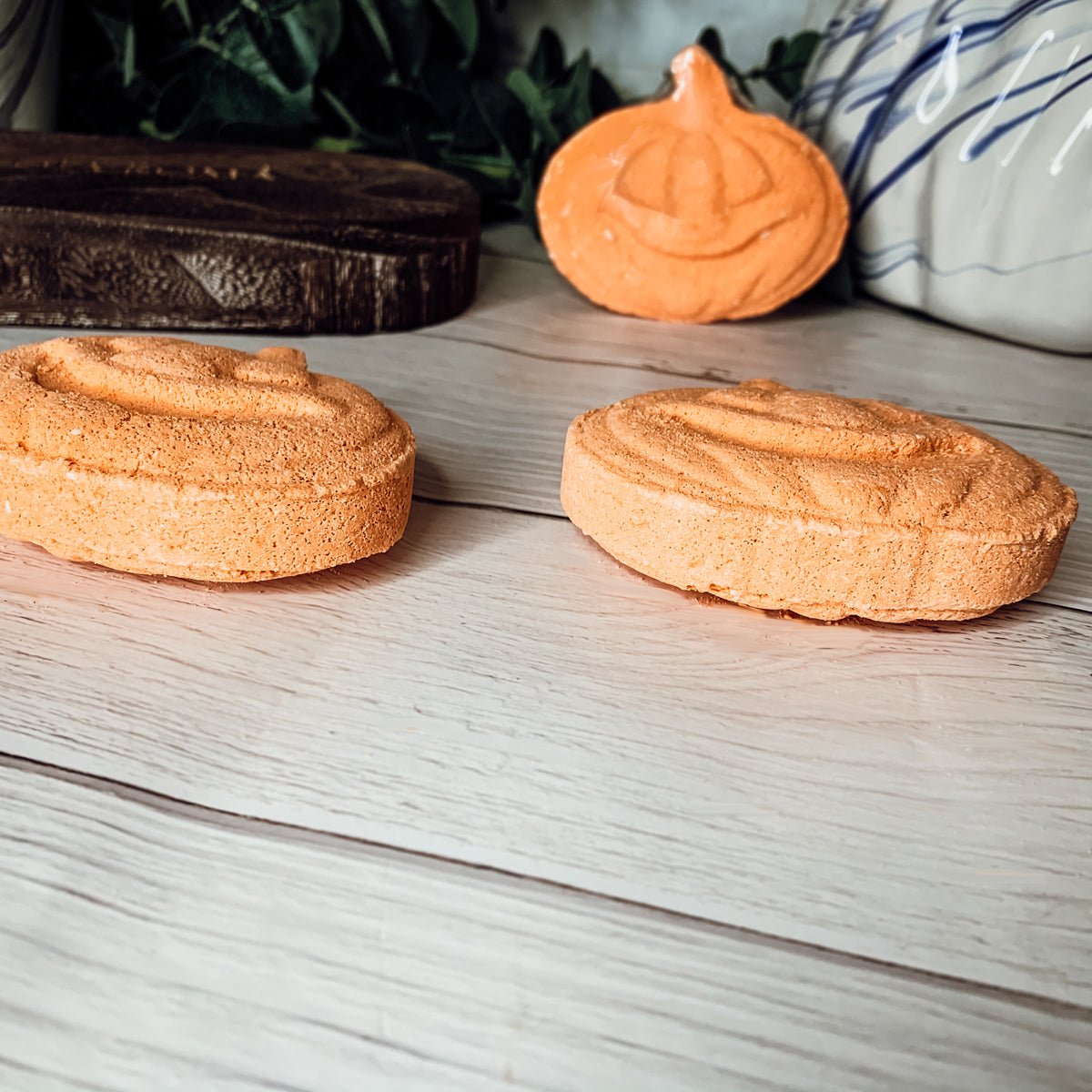 Pumpkin Spice Bath Bomb 3.5oz Fall Scented Bath Fizzy Gift For Women BandsCo Straps