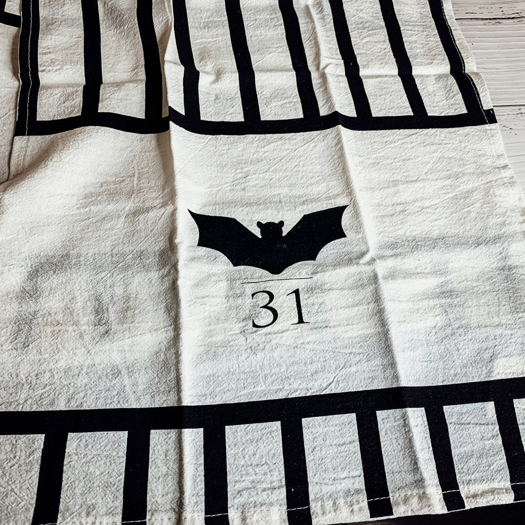 Halloween Tea Towel Bat 31 Vs Mummy Black White Cotton Dish Towel Kitchen Hand Towel Decor BandsCo Straps