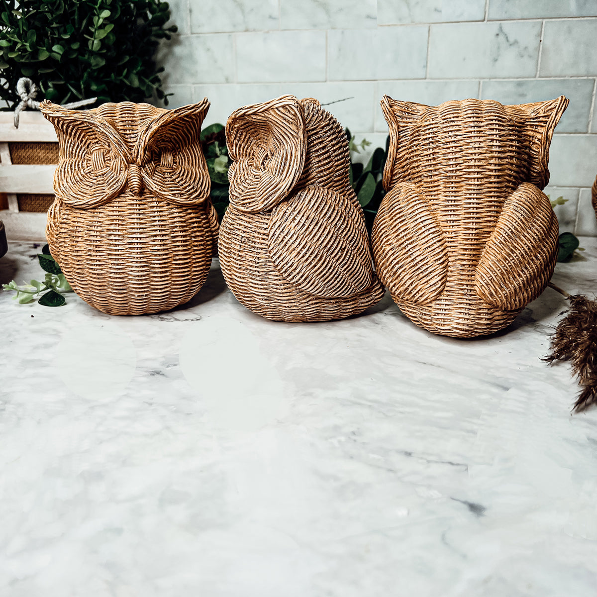 Basket Weave Owl Figurine Resin Rustic Owl Bookend Tabletop Accent Home Decor BandsCo Straps