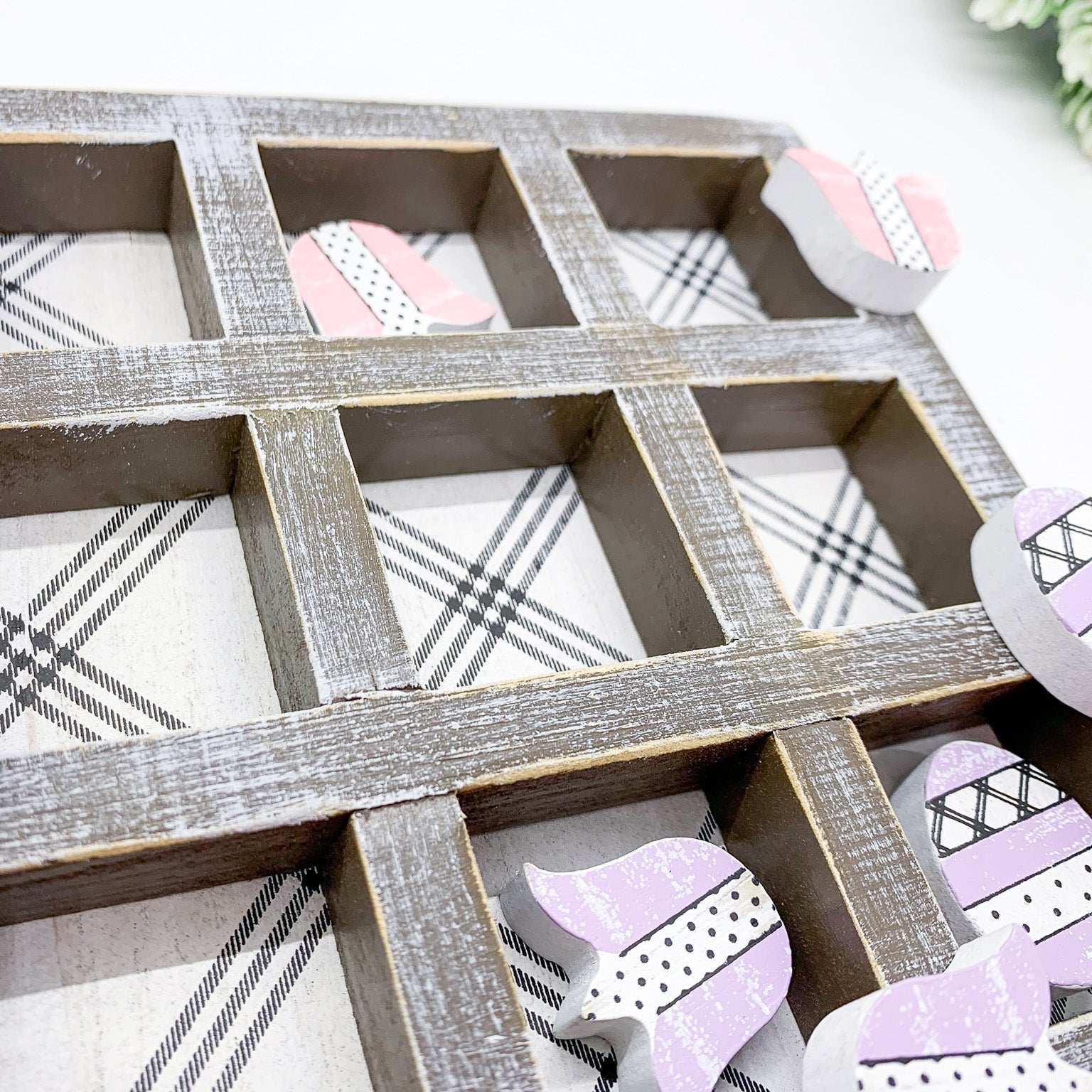 Easter Spring Tic Tac Toe Wooden Game Decor Set Tulip & Egg Pieces - 2 Sizes BandsCo Straps