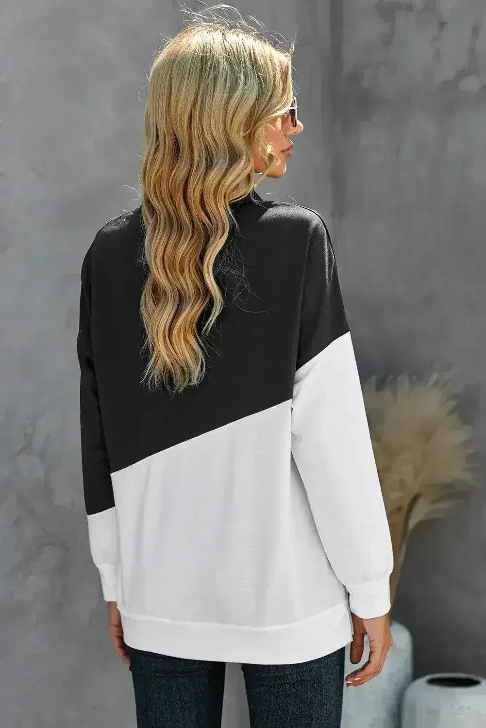Black White Patchwork Dropped Shoulder Sleeve Sweatshirt - SJB-DIAMOND ELITES
