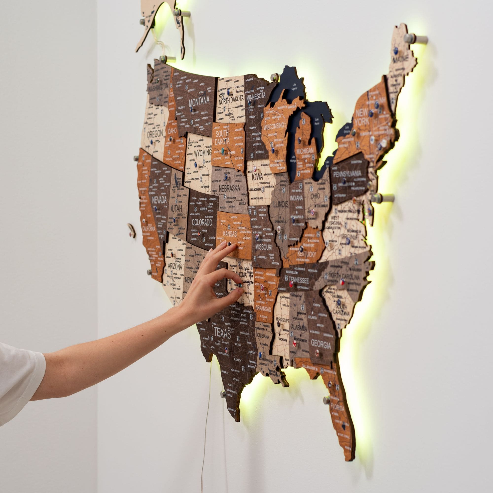 Wooden 3d LED Map of USA - Multicolor - SJB-DIAMOND ELITES