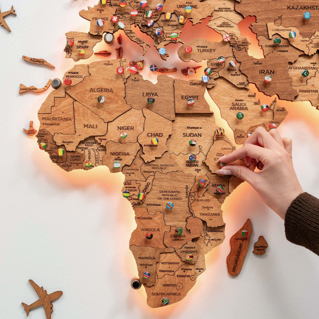 3D LED Wooden World Map 3.0 Oak - SJB-DIAMOND ELITES