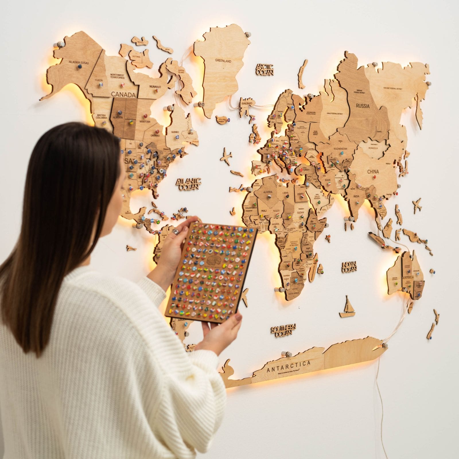 3D LED Wooden World Map 3.0 Gold - SJB-DIAMOND ELITES