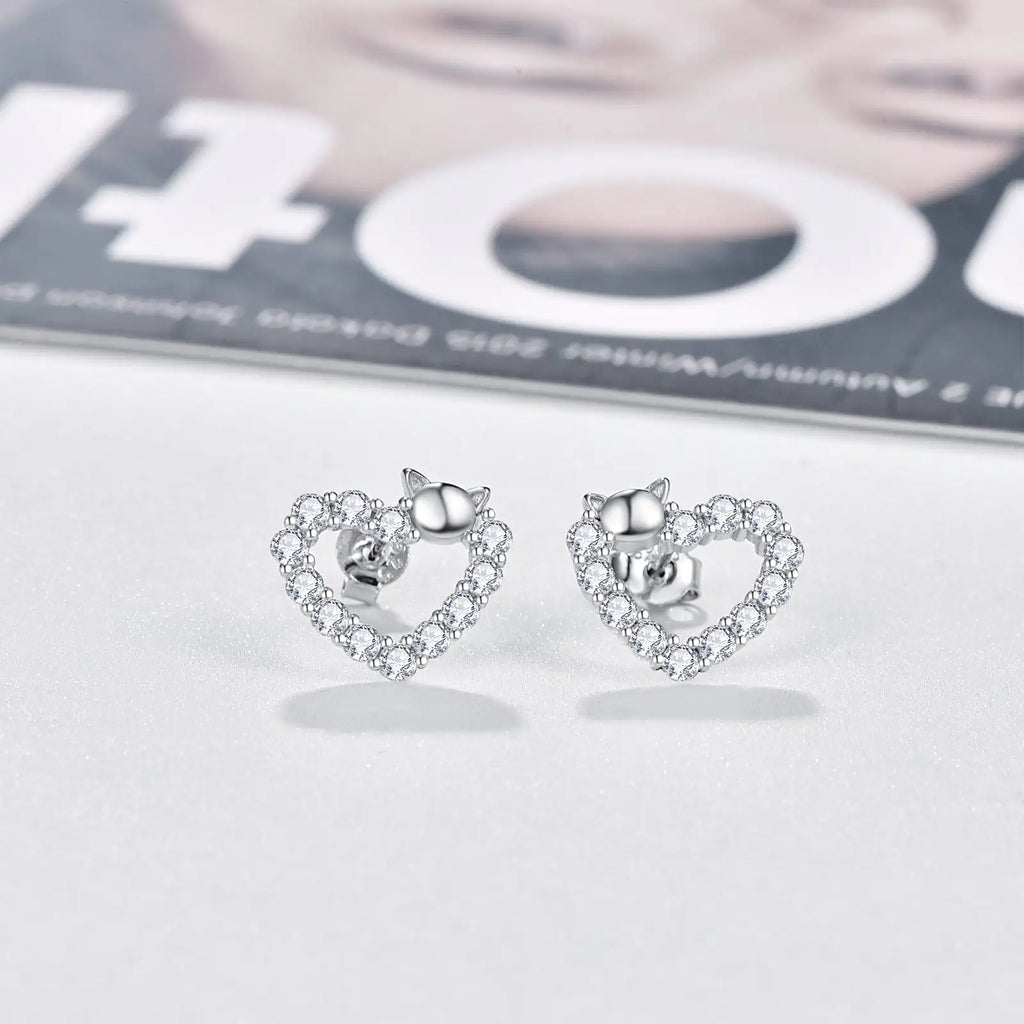 Heart Stud Earrings Pi-Mart