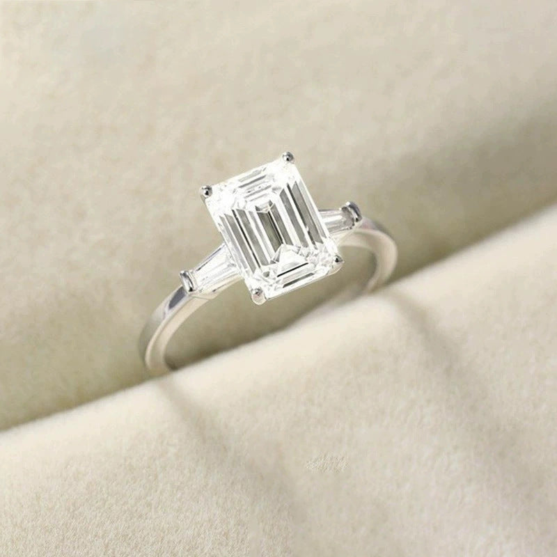 925 Silver Inlaid 3 Karat Emerald Zircon Ring Pi-Mart