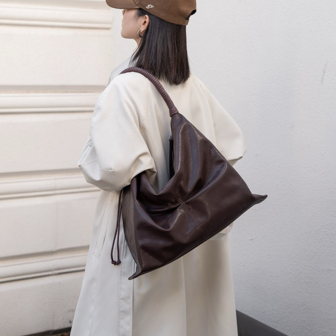 Genuine leather cowhide large hobo bag, real leather commuter women's bag, fashionable pleated shoulder bag, hobo bag for women - SJB-DIAMOND ELITES