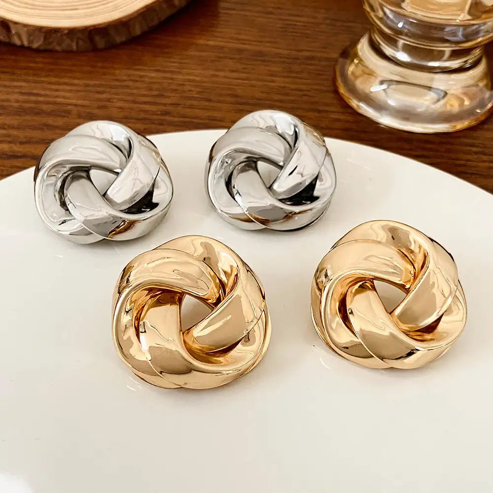 All-match Twisted Alloy Stud Earrings For Women