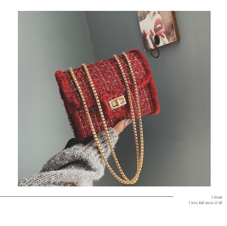 Small chain bag lock closure 2025 autumn and winter with synthetic fur decoration X9178 - SJB-DIAMOND ELITES