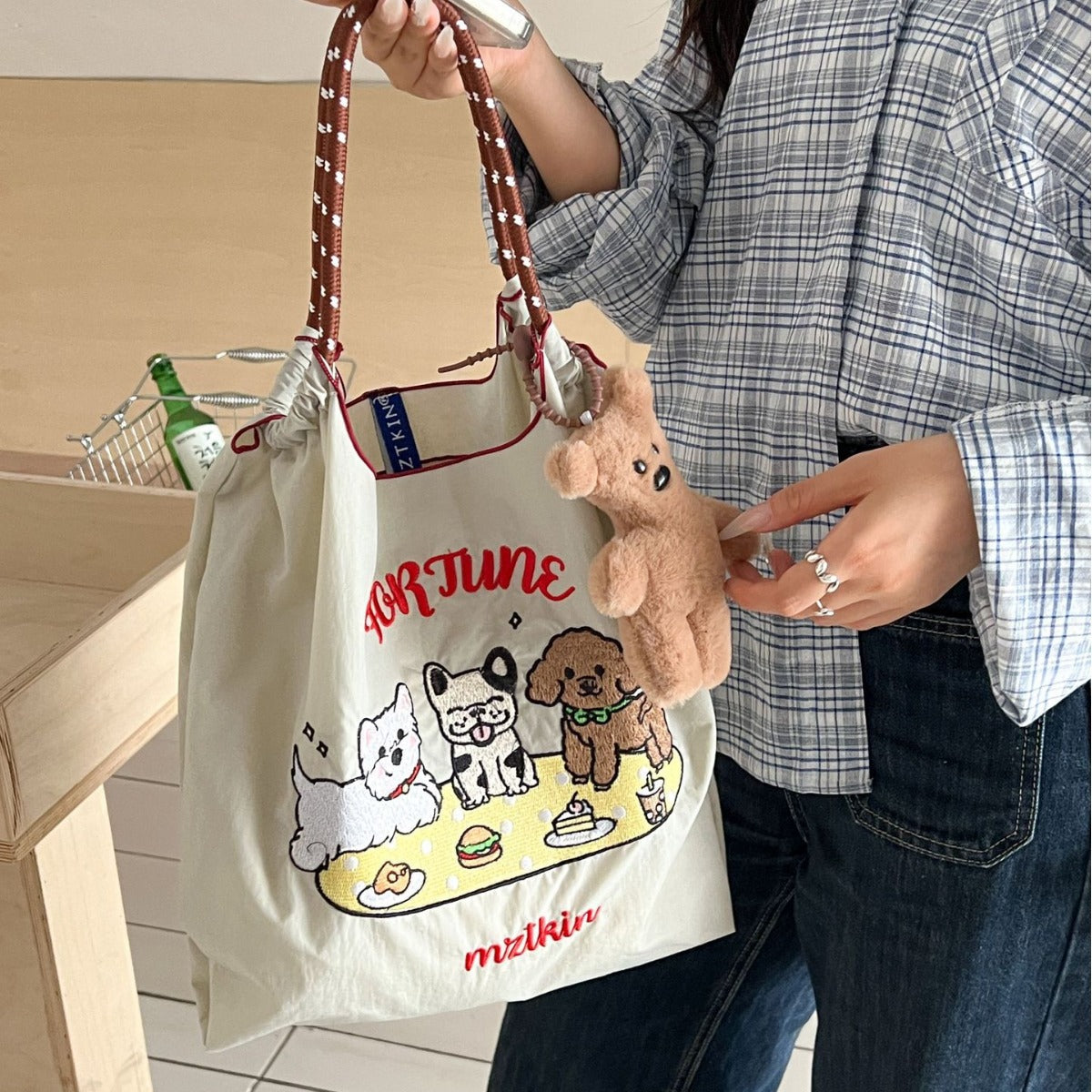 Cartoon embroidered shopping bag doggy pattern, nylon tote bag, fashion commuter large capacity shoulder bag - SJB-DIAMOND ELITES