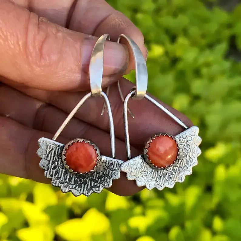 Retro Simple South Red Geometric Scallop Earrings Lootquake LLC