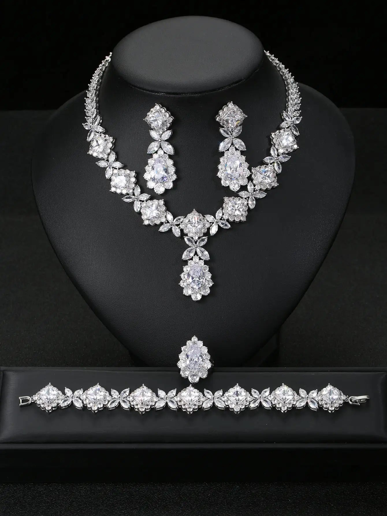 European And American Luxury Zircon Necklace Earring Bracelet Ring Suit
