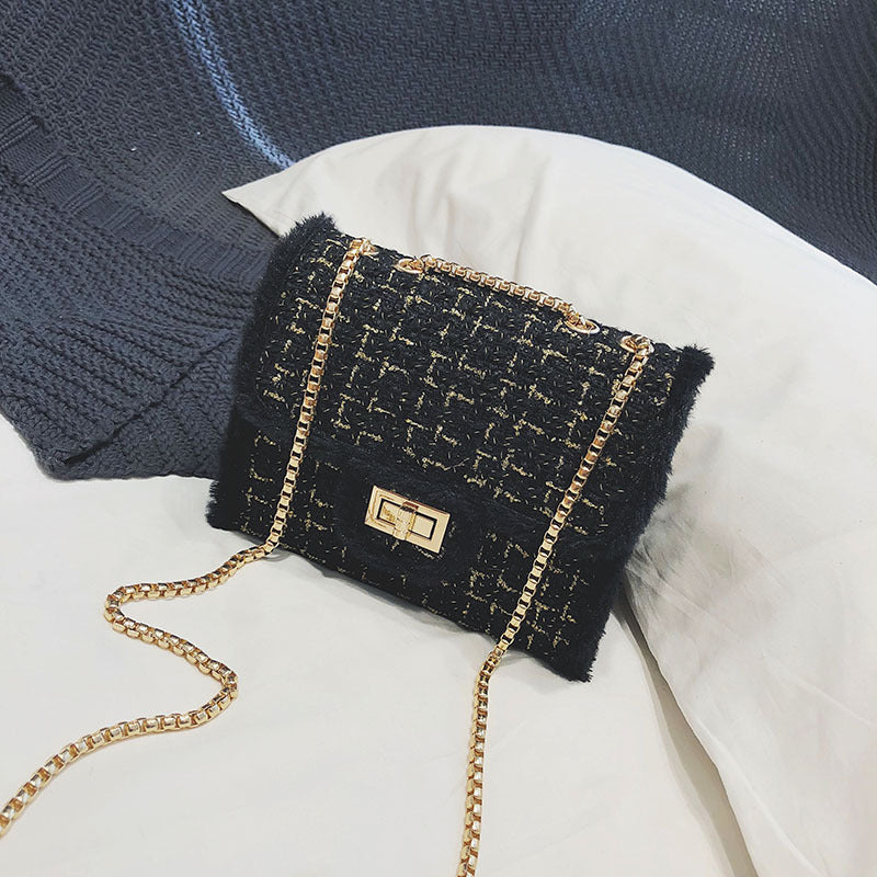 Small chain bag lock closure 2025 autumn and winter with synthetic fur decoration X9178 - SJB-DIAMOND ELITES