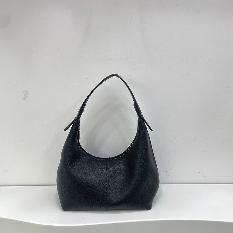 Chic Small Shoulder Bag – Versatile Armpit Bag for Autumn and Winter Commuters, Stylish Women's Hobo Handbag