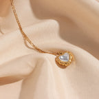 High-grade Love Light Luxury Pendant Jewelry Stainless Steel 18k Gold Plating Vintage Shell Love Necklace Pi-Mart