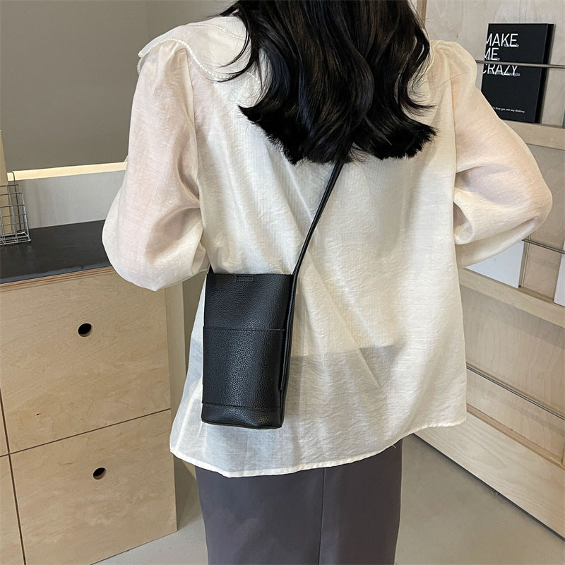 Casual crossbody mobile phone bag, simple red cute mini vertical bag, change bag female - SJB-DIAMOND ELITES