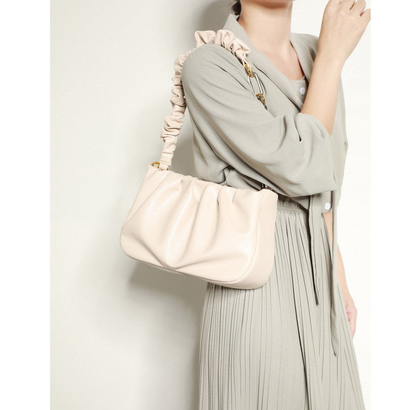 Small shoulder bag wrinkle feature with chain strap 8002 - SJB-DIAMOND ELITES