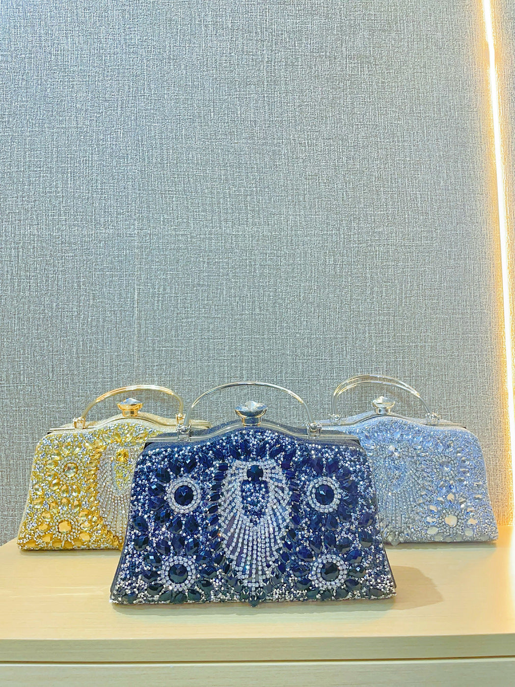Nightout bag with diamond inlaid carrying bag, ladies banquet single shoulder crossbody carrying bag - SJB-DIAMOND ELITES