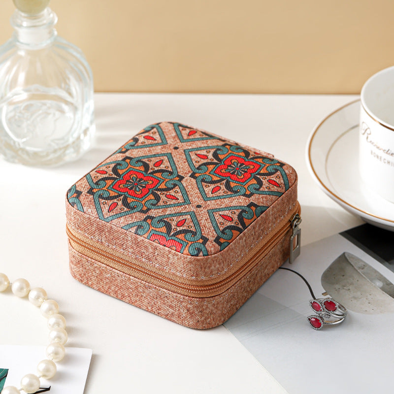 Retro Portable Travel Jewelry Storage Box, Jewelry Box, Compact Ring Storage Box, Jewelry Box, Sewing Box - SJB-DIAMOND ELITES