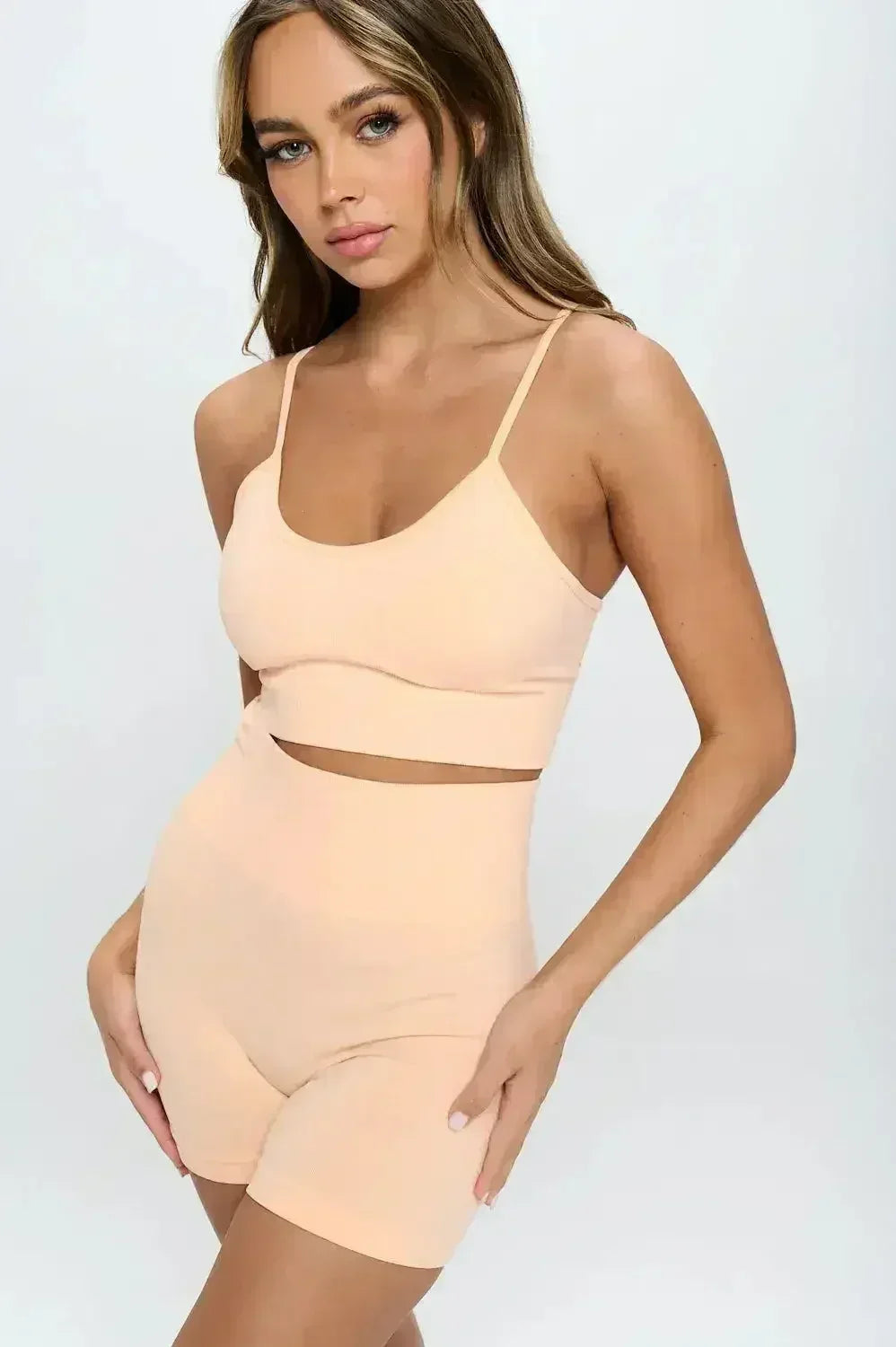 2-Piece Seamless Sleeveless Crop Top & Biker Shorts Set – High-Stretch - SJB-DIAMOND ELITES
