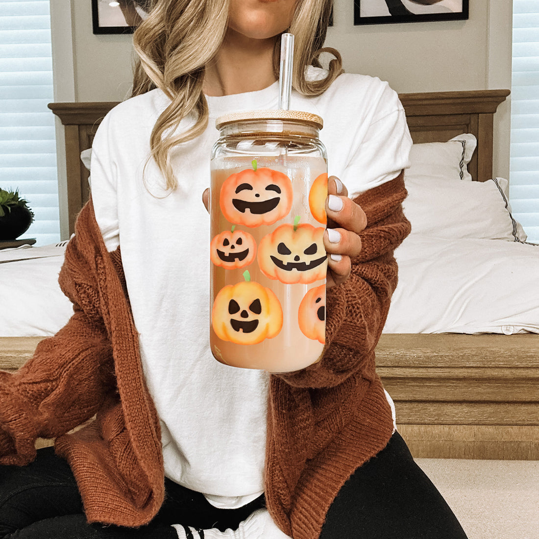 Pumpkin 20oz Glass Tumbler with Bamboo Lid, 2 Stainless Straws & Straw Cleaner BandsCo Straps