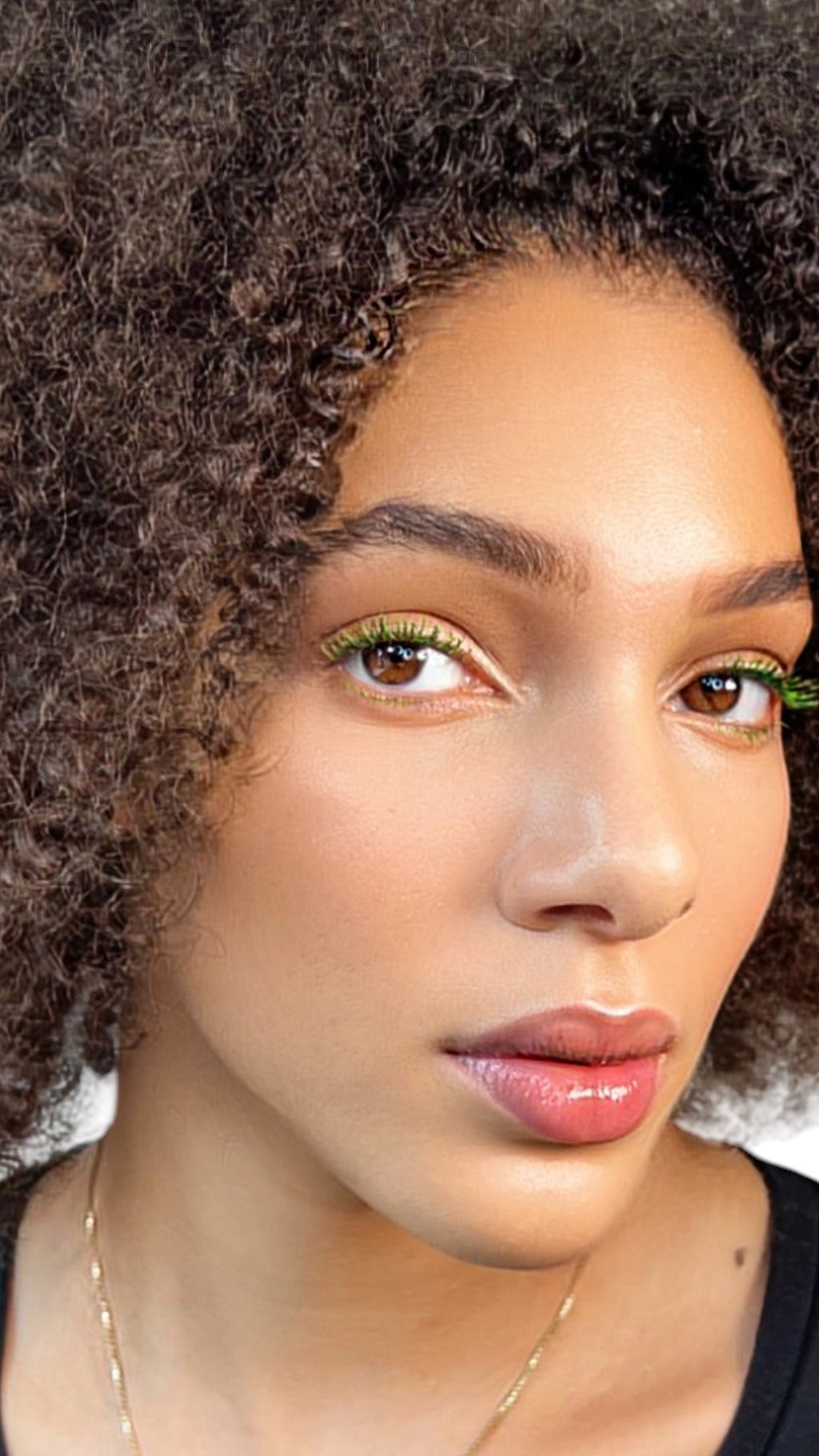 Ashunta Sheriff Beauty UV Vegan Mascara Ashunta Sheriff Beauty