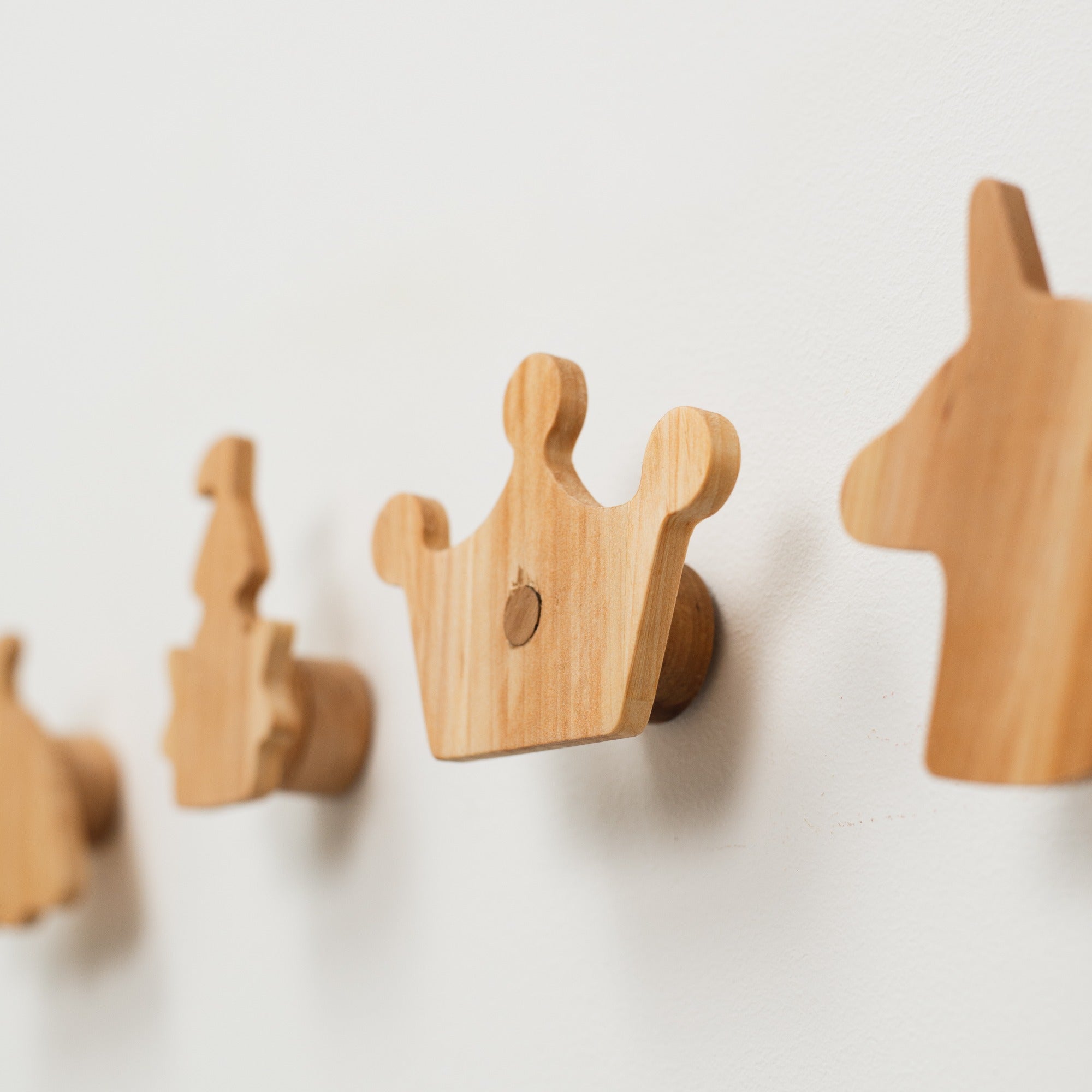 Princess wall hooks - SJB-DIAMOND ELITES