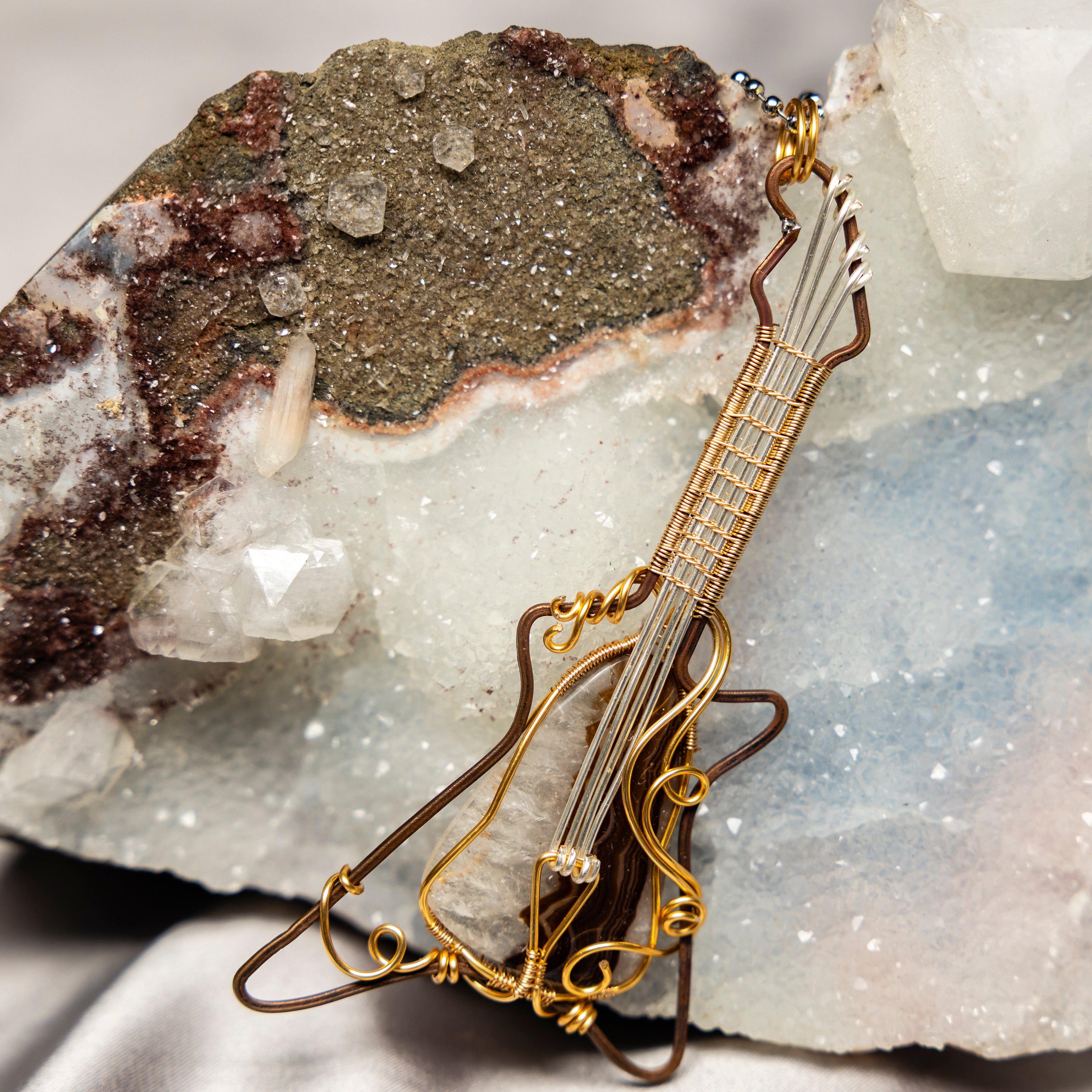 Quartz/Agate "Guitar" Wire Wrap Crystal Pendant - SJB-DIAMOND ELITES