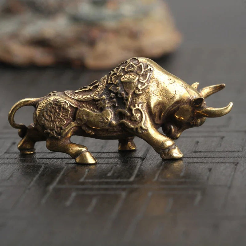 Bull Statue Ornament Sculpture Abstract Figurines Crafts Desk Home Decoration Modern/accessories nordic decoration Lootquake LLC