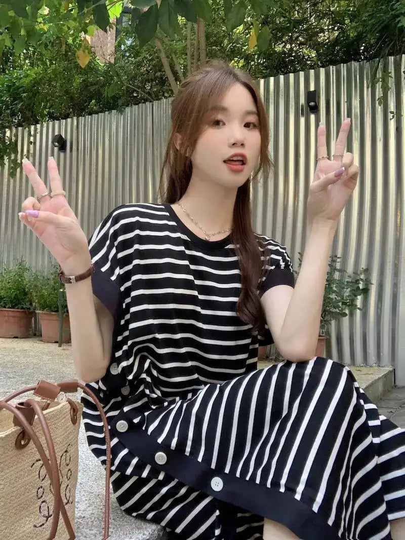 2024 New Casual Korean Striped O-neck Short Sleeve Long Dress Ladies Simplicity Patchwork Loose Tshirt Dress Women Clothing