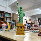 Statue of Liberty Building Block Model: Exquisitely Detailed Replica, Engaging DIY Assembly, Perfect Gift & Decor Lootquake LLC