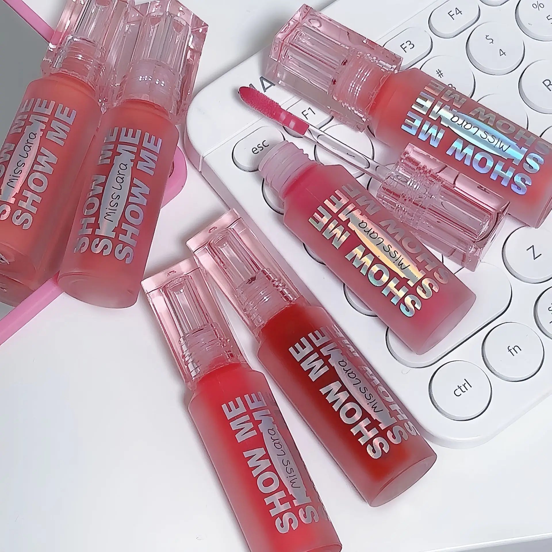 MISS LARA Show Me Cheap Lipstick Mirror Watery Glass Lip Gloss Moisturizes Whitens Atmosphere Pure Girly Lip Gloss Cosmetics Hot