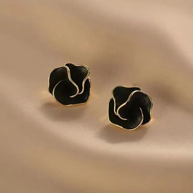 925 Silver Needle Korean Fashion Camellia Flower Earrings For Women Jewelry 2025 Trending Women's Black White Stud Earrings Gift