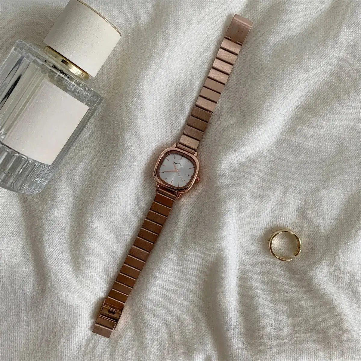 2024 Hot Brand Stainless Steel Strap Watch Women Luxury Gift Quartz Wristwatch Student Fashion Simple Square Quartz Watches