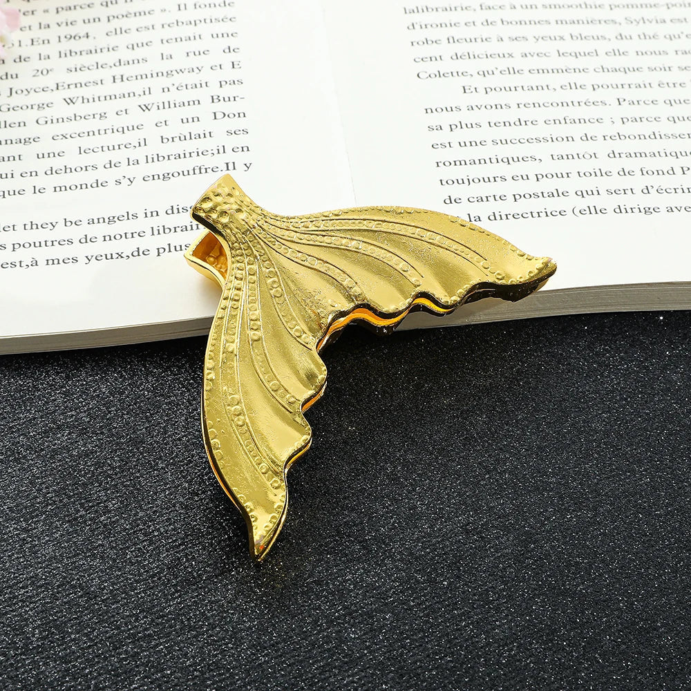 1Pcs Creative Fish Tail Metal Bookmarks, Rare Book Page Holders for Book Lovers, Office Supplies for Bookworm Readers Lootquake LLC