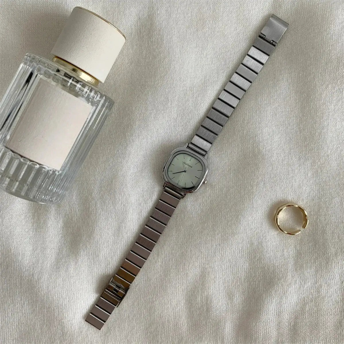 2024 Hot Brand Stainless Steel Strap Watch Women Luxury Gift Quartz Wristwatch Student Fashion Simple Square Quartz Watches