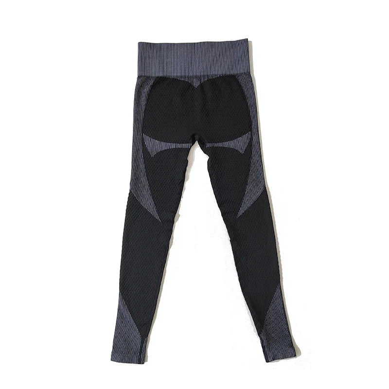 FlexFit Seamless Yoga Set: Comfy, Stylish, Versatile THRIXINE