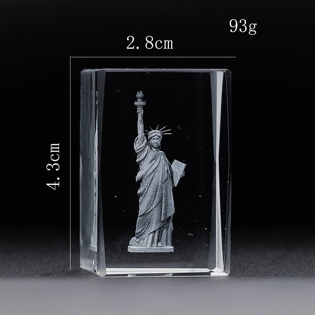 Statue of Liberty Transparent Crystal Inside Carved Desktop Feng Shui Paperweight Holiday Gifts Fine Home Decorations Souvenirs