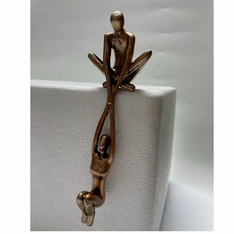Man Lifting Woman Figurine Art Statue Lover Sculpture Ornament Home Desktop Decor Dancing Couple Sculpture Art Creative Artwork