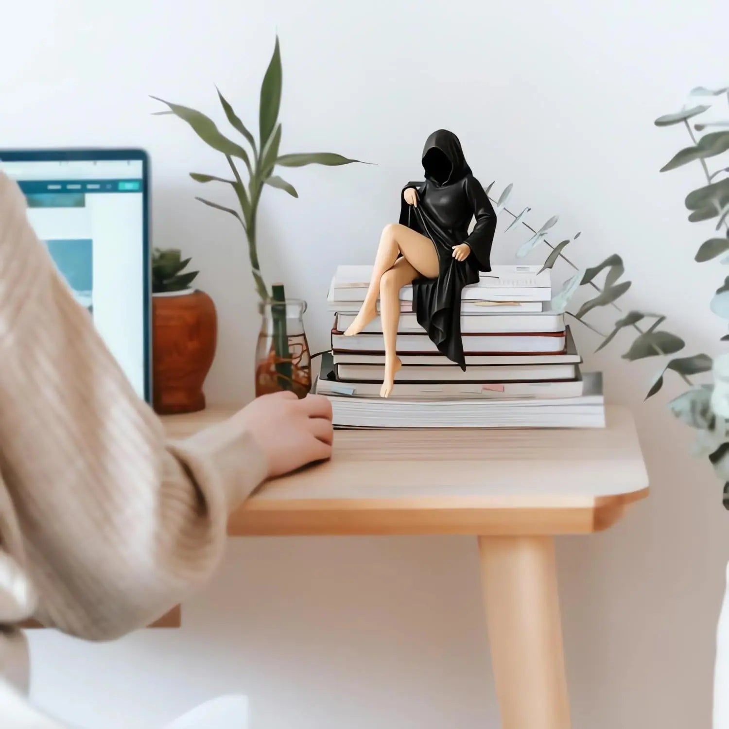 Mysterious Statue Black Robe Queen Bookshelf Statue, suitable as a gift for friends and family. Office desk decoration sculpture Lootquake LLC