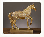 Resin Horse Sculpture, Animal Statue, European Style, Souvenir Gift, Living Room, Office, Study, Desktop Decoration, Gifts