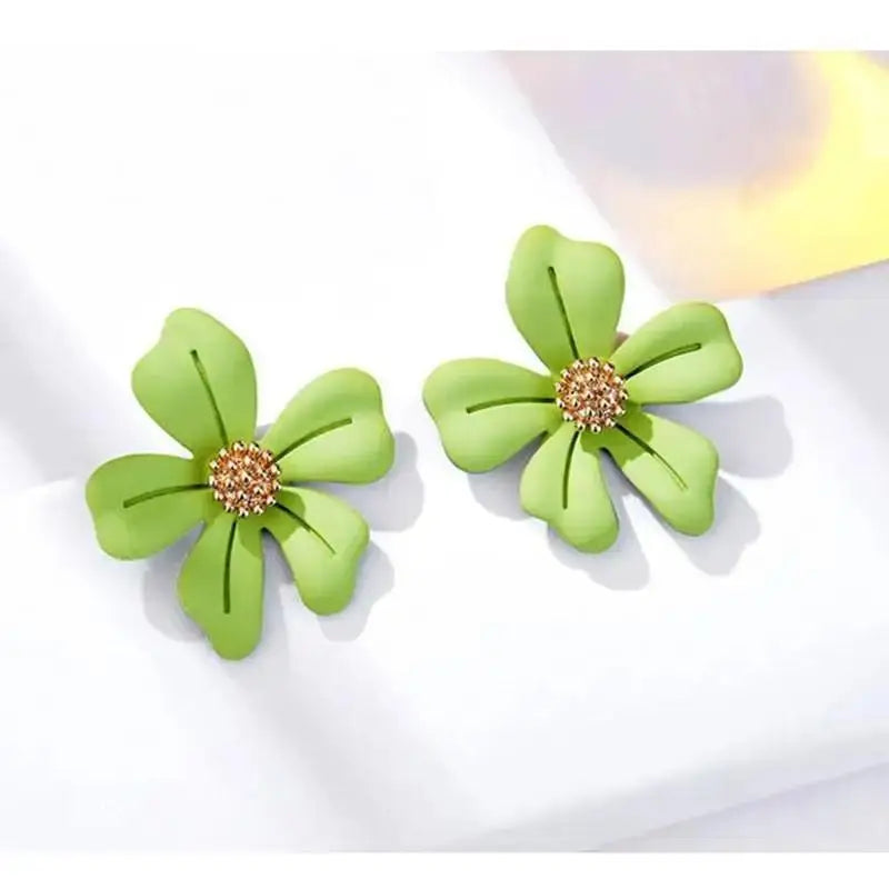 925 Silver Needle Korean Fashion Camellia Flower Earrings For Women Jewelry 2025 Trending Women's Black White Stud Earrings Gift