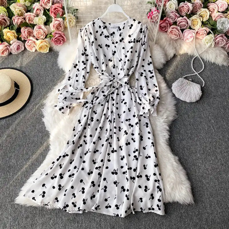 YuooMuoo Korean Fashion Cherry Print Women Dress 2025 New Spring Vintage Bandage Slim Waist Long Dress Elegant Party Vestidos