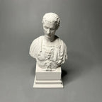 Caesar plaster statue sculpture bust personality niche creative model ornaments museum replica art