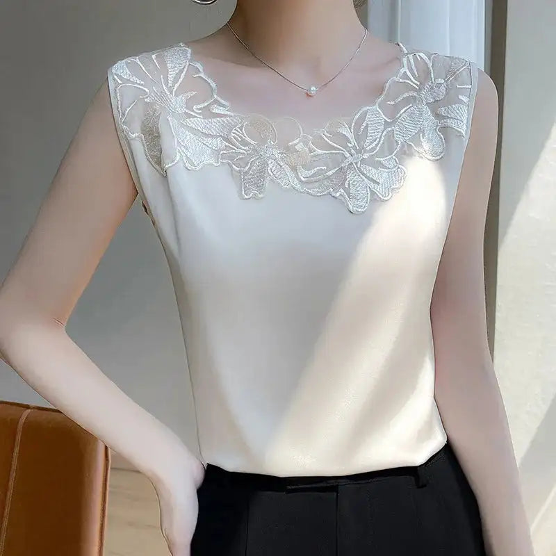new woman clothing vest camis Tank top women's suit bottom lace lining 2024 summer new silk satin sleeveless top suspender vests