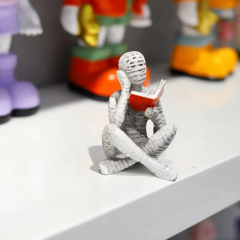 Creative Thinker Statue Artistic Reading Woman Modern Design for Home Office Bookshelf TV Cabinet Decoration and Desk Ornament