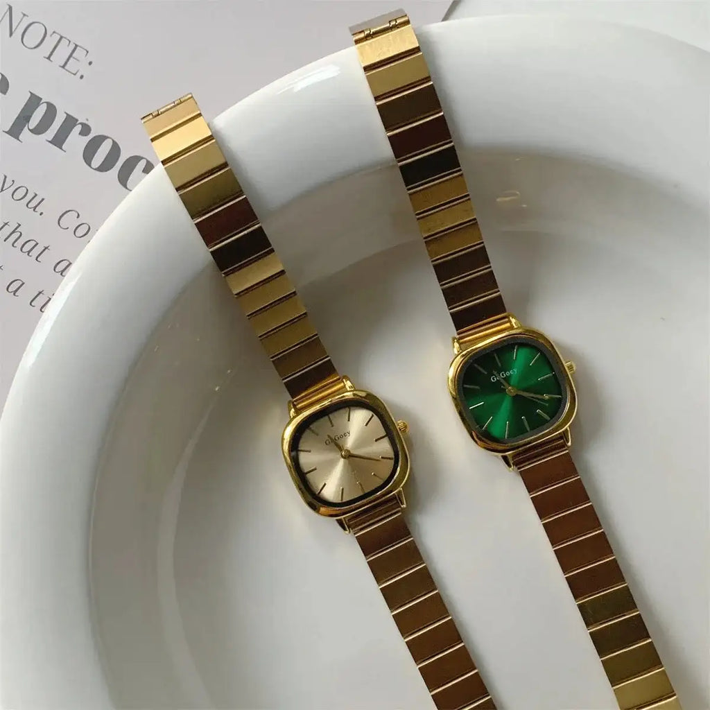 2024 Hot Brand Stainless Steel Strap Watch Women Luxury Gift Quartz Wristwatch Student Fashion Simple Square Quartz Watches