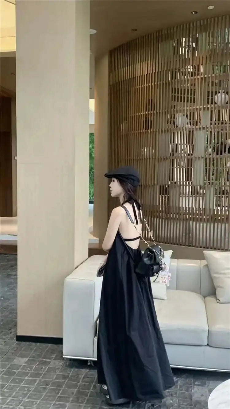 Summer Vacation Dress Thailand Style Open-back Halter Neck Age-reducing Photography Beach Long Dress Belted