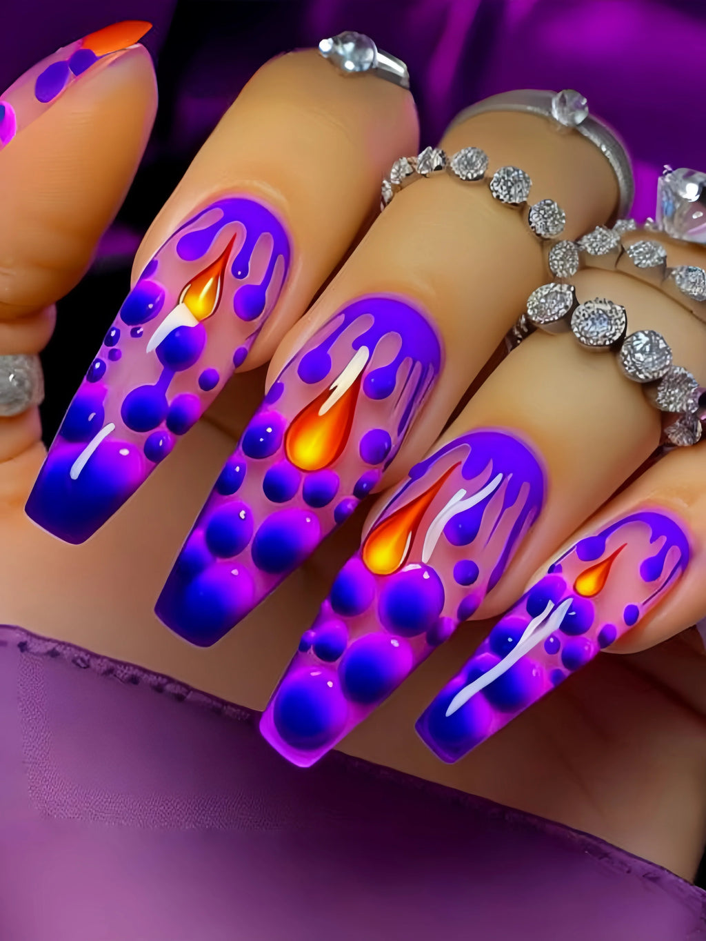 Long nail art patches with purple polka dots and a shiny, fashionable, individual and high-end feel. Detachable 24-piece nail ar Lootquake LLC