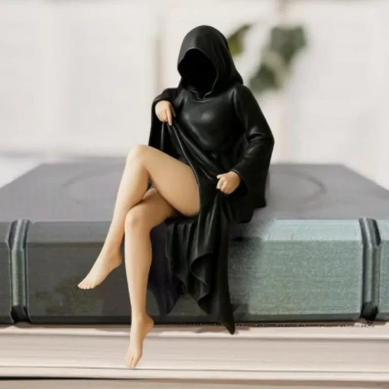 Masked Woman Statue Desk Ornament Statue of Mysterious Lady for Desktop Room Fireplace Entrance Ornaments Study Room Decoration